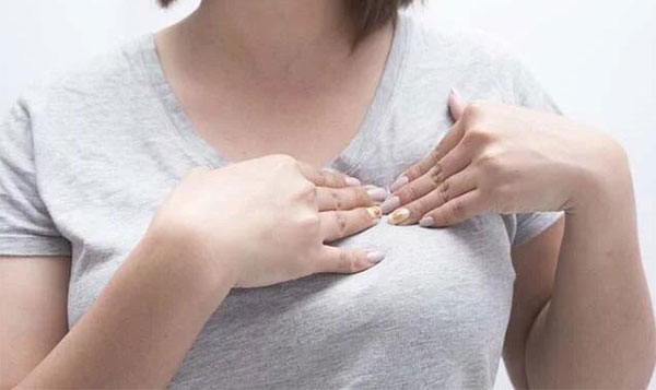 ���е�һ���µ�֢״ ����һ���µ����巴Ӧ